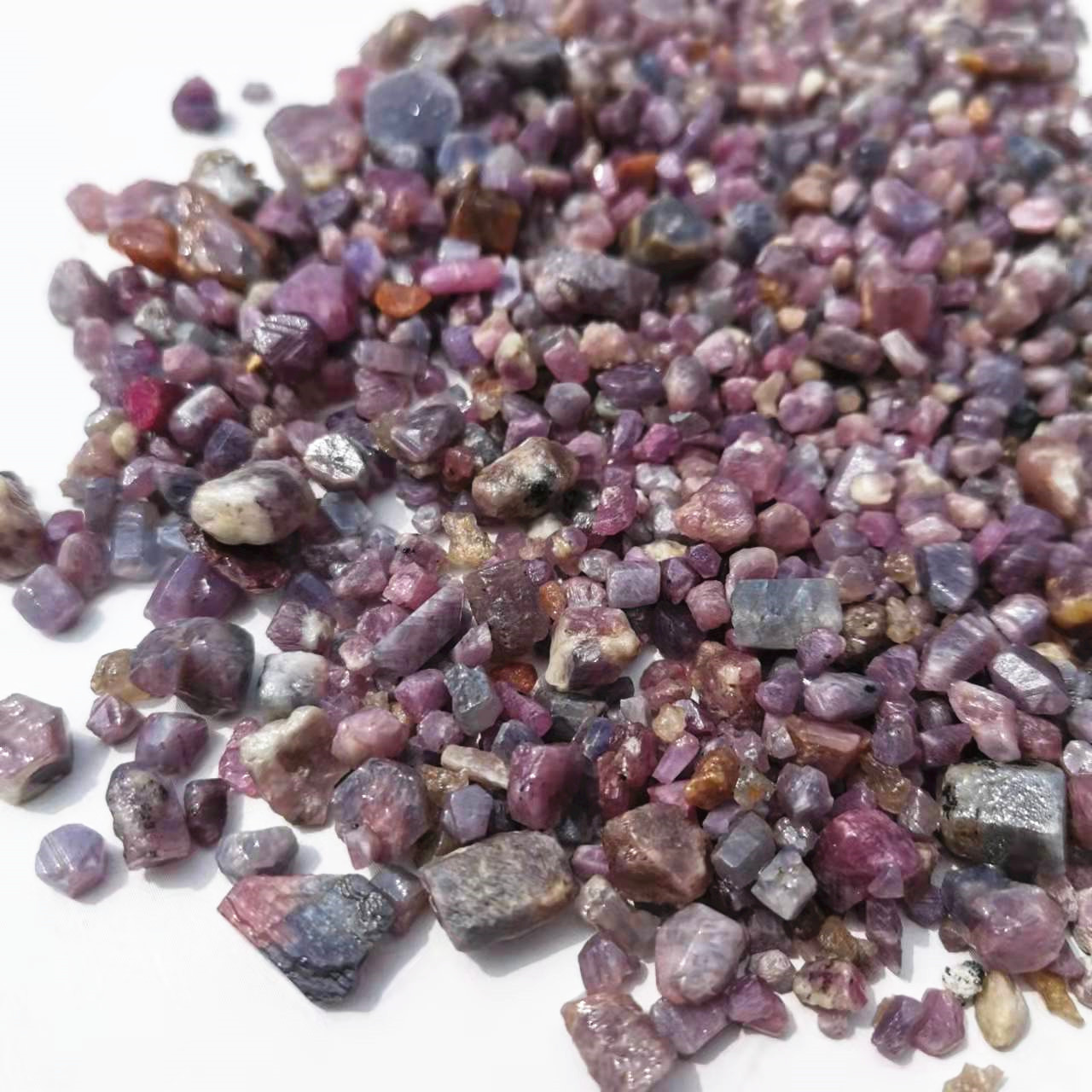 Jewelry Making Raw Materials - Natural Raw Purple Corundum stones rough