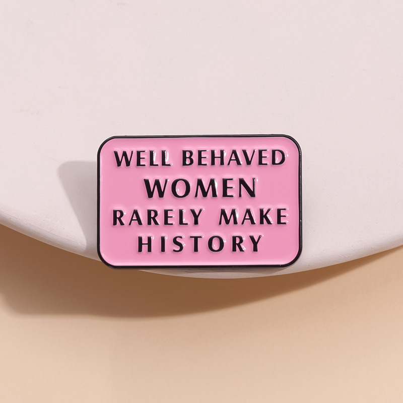 Girl Power Enamel Brooches Fem - Jewelry Making The Well recension och pris