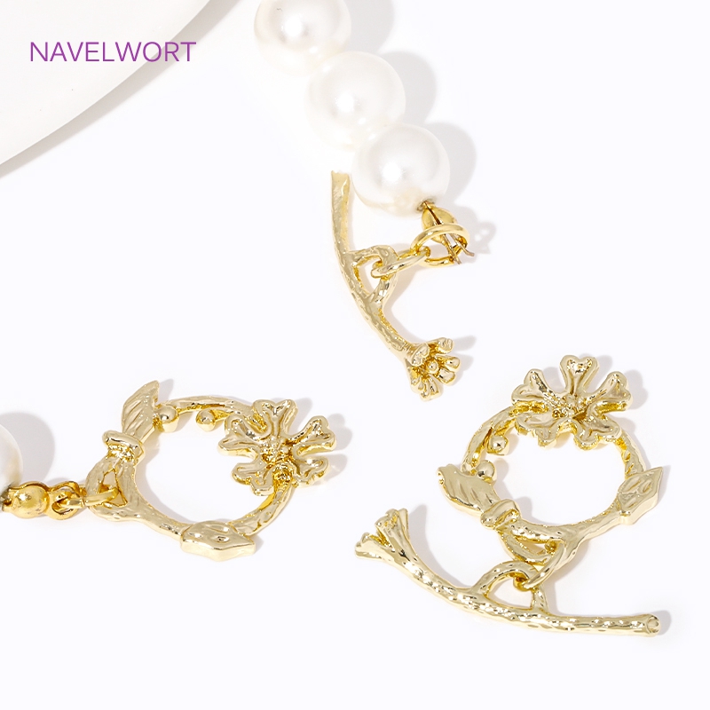 Trendy 18K Gold Plated Flower  - Toggle Clasp Gold recension och pris